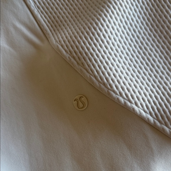 Lululemon Mixed Fabric Relaxed-Fit Tapered High-Rise Pant - medium - Picture 6 of 6